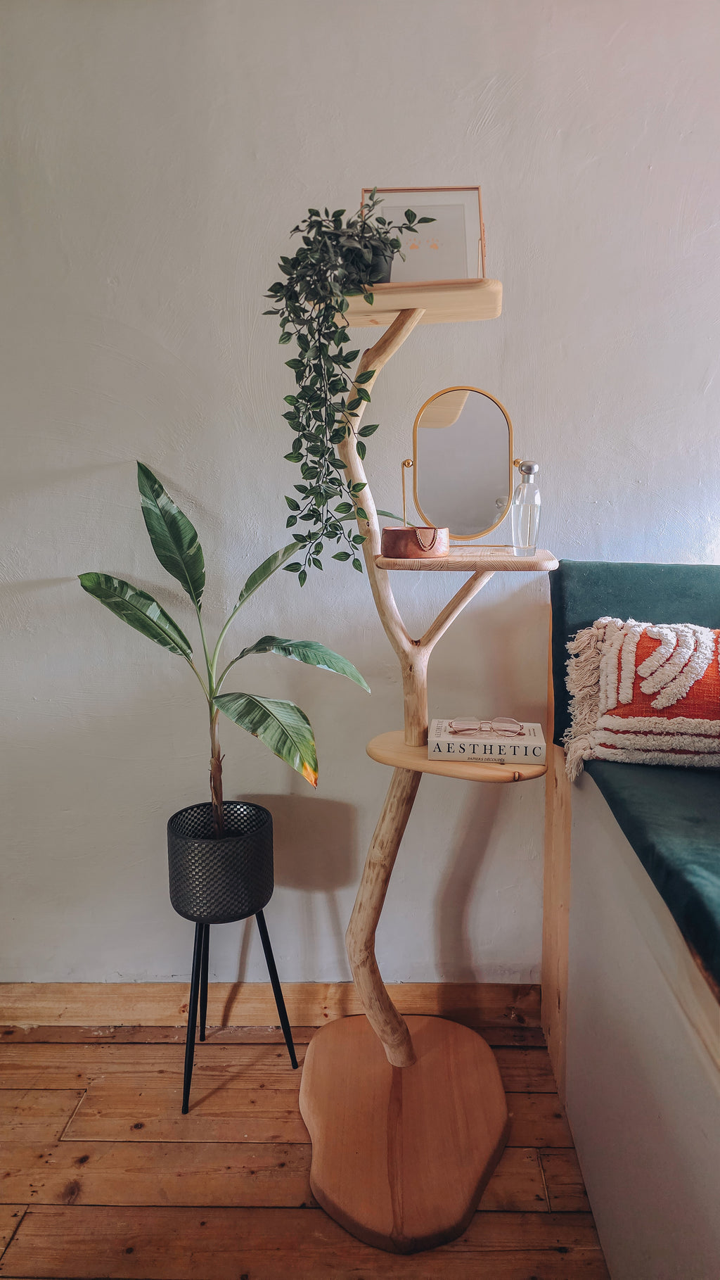 Kesten Shelf